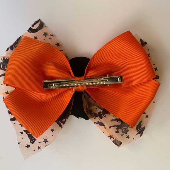 Girls Orange Halloween Pumpkin 🎃 Jack-O-Lantern Cheerleader Oversized Bow - Picture 4 of 5